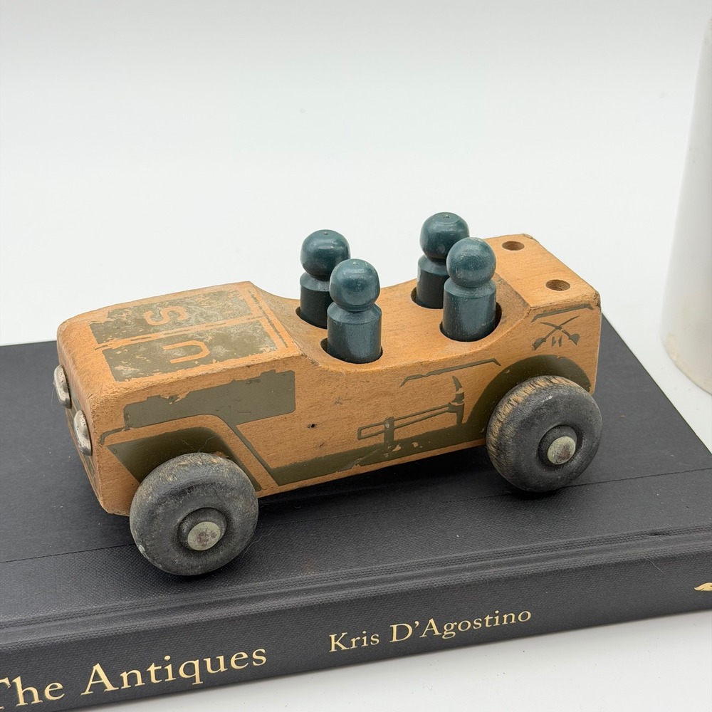 Vintage Holgate Wooden Army Jeep Toy with Peg People Figures US Military